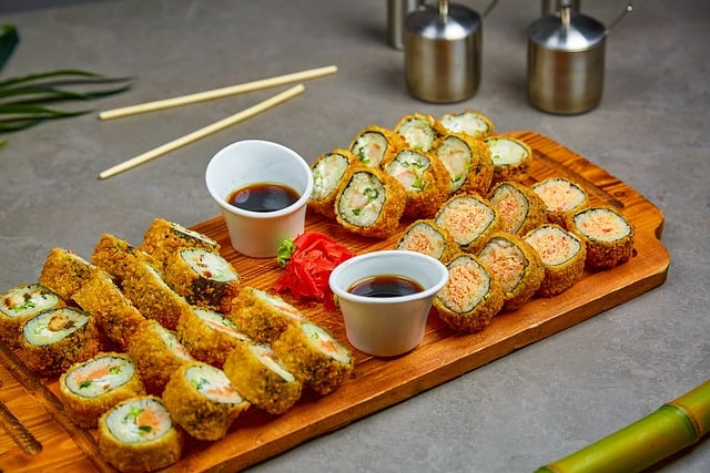 Discover Delicious Strategies for Healthy Dining Out 3 8113165